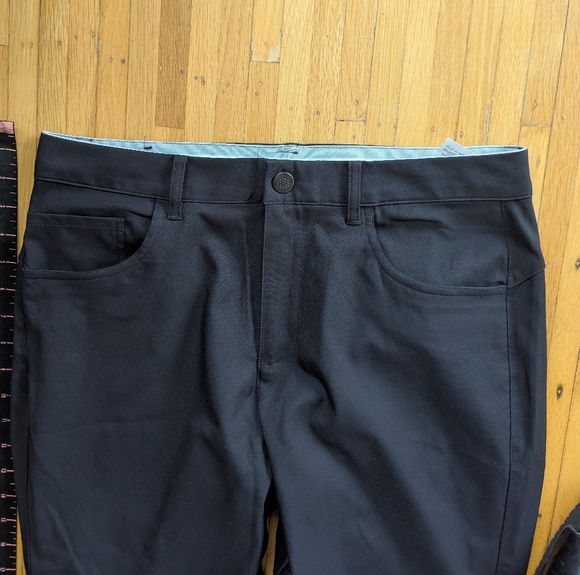 Men's PUMA Black Golf Trousers - Size 30/30 - Picture 2 of 4